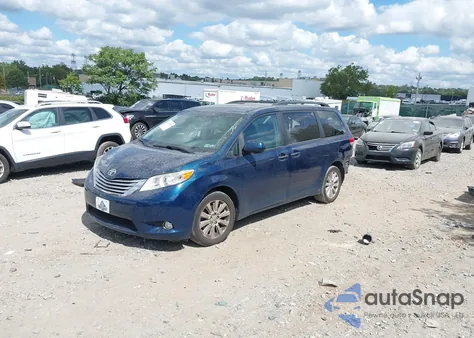 2011 Toyota Sienna Limited из США, поврежденный, VIN 5TDDK3DC8BS022460